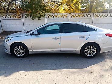 2016: Hyundai Sonata: 2016 г., Газ, Седан — 3