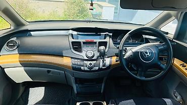 Продажа авто: Honda Odyssey: 2004 г., 2.4 л, Вариатор, Газ, Минивэн — 6