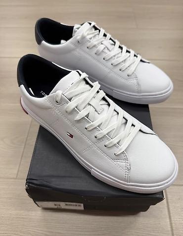 nike tech fleec: Мужские кроссовки, 40, Tommy Hilfiger, Новый, цвет - Белый — 2