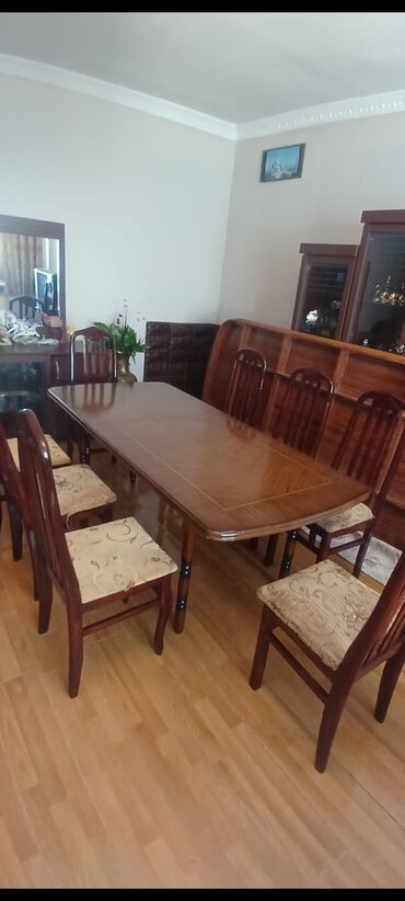 stol stil: Для гостиной, Б/у, Нераскладной, Прямоугольный стол, 8 стульев, Азербайджан