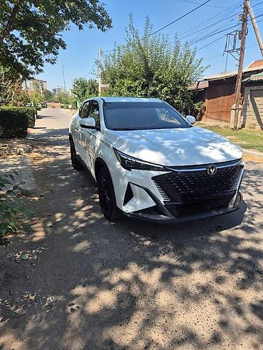 byd e1: Changan X5 Plus: 2025 г., 1.5 л, Автомат, Бензин, Кроссовер — 2
