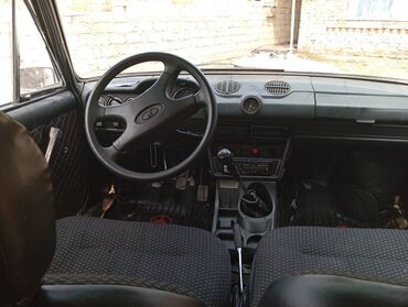 VAZ (LADA): VAZ (LADA) 2106: 1.6 l | 1982 il 423875 km Sedan