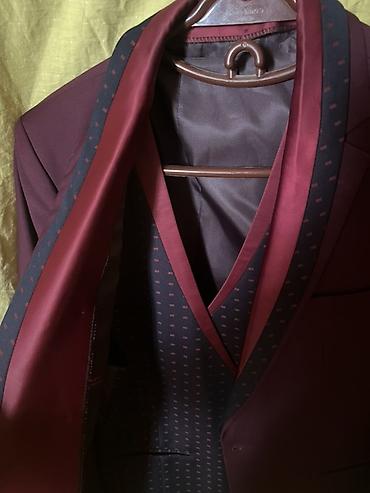 brunello: Мужской костюм-тройка бордового цвета Sartoria Brunello (Milano) — 2