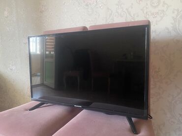 televizor yeri divarda: İşlənmiş Televizor Skyworth DLED 32" HD (1366x768), Ünvandan götürmə
