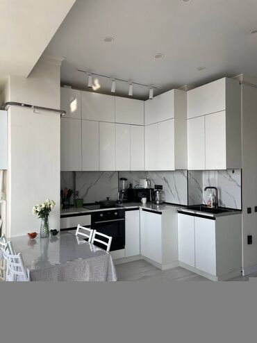 центральная мечеть: 1 комната, 42 м², Элитка, 14 этаж, Евроремонт