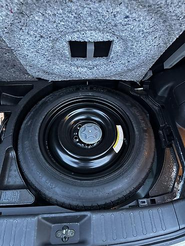 Nissan: Nissan Juke: 2013 г., 1.6 л, Автомат, Бензин, Кроссовер — 13