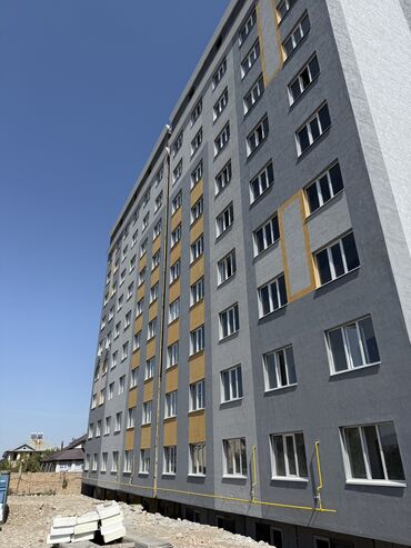 Продажа квартир: 1 комната, 43 м², 106 серия улучшенная, 1 этаж, Евроремонт — 12
