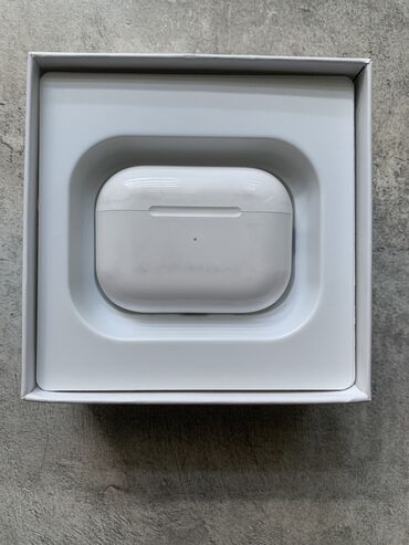 Наушники: Вакуумные, Apple, Б/у, Беспроводные (Bluetooth), Классические