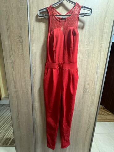 ženski kompleti sa suknjom: S (EU 36), Jednobojni, bоја - Crvena