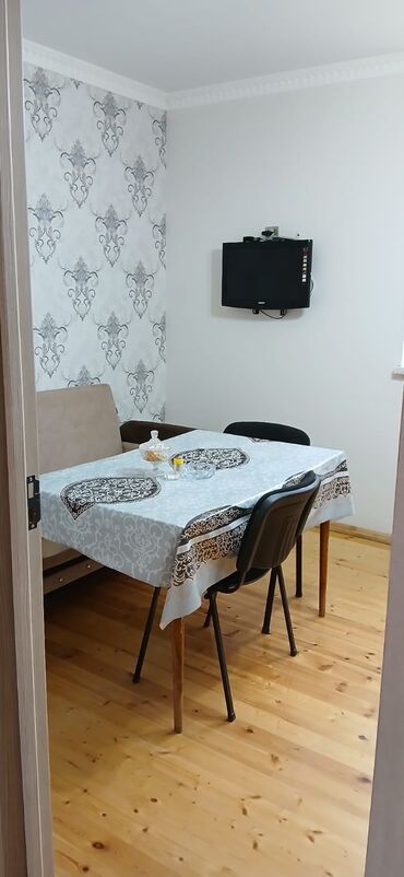 аренда домов: 60 м², 2 комнаты, Комби, Газ, Электричество