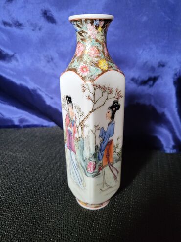 Vaze i saksije: Vaza, bоја - Šareno, Novo na lalafo.rs — 1 Vaze i saksije: Vaza, bоја - Šareno, Novo — 1