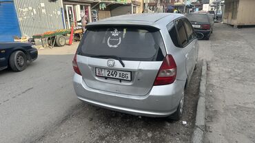 Honda: Honda Fit: 2003 г., 1.3 л, Вариатор, Бензин, Седан