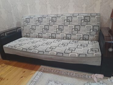 110 volt: Divan