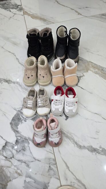 Детская обувь: Детская обувь набором: - Зимние сапоги черные, на молнии, с теплым — 3