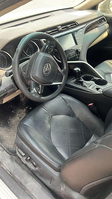 Бампер и комплектующие: Бампер Toyota, Новый, Оригинал — 7