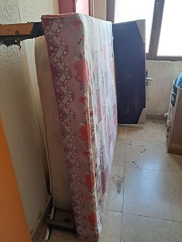 Yataq döşəyi - Ölçü: təxminən iki nəfərlik (şəkildə standart double lalafo.az -da Yataq döşəyi - Ölçü: təxminən iki nəfərlik (şəkildə standart double