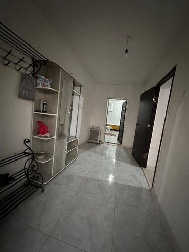 сдается дом ош: Дом, 60 м², 2 комнаты, Евроремонт