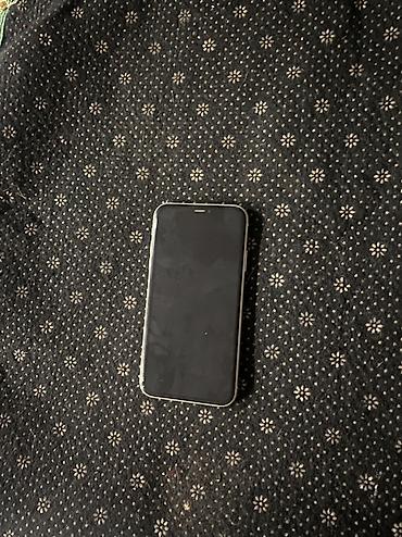 iphone cs max: IPhone 11, Б/у, Белый, 76 % — 3