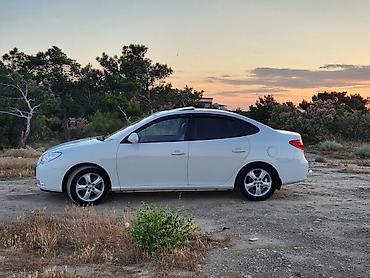 92: Hyundai Elantra: 2 l | 2009 il Sedan — 6