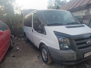 шины разноширокие: Ford Transit 3: 2010 г., 2.2 л, Механика, Дизель, Минивэн