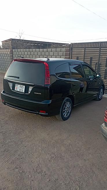 Honda: Honda Stream: 2004 г., Автомат, Бензин — 5