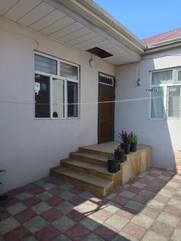 ehmedlide heyet evi: 3 комнаты, 90 м², Есть кредит, Средний ремонт