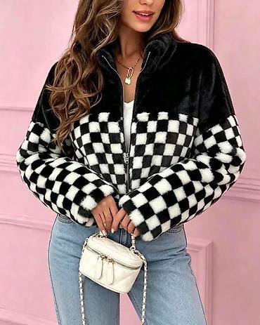 Jaknica 2800 din
S M L XL
