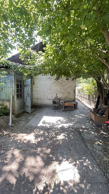 маявка пол дом: Продаю : пол дома с участком 2,5 сотки Локация: - район Тоголок Молдо — 3