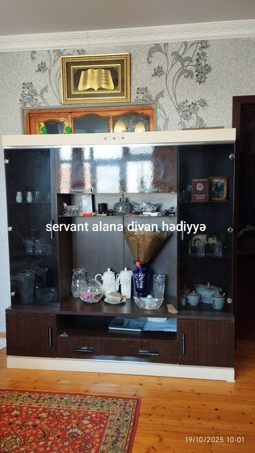 круглый стол на заказ: Диван