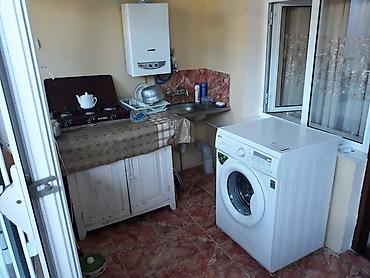 montində satılan evlər: 3 otaqlı, 92 kv. m, Kredit yoxdur, Orta təmir — 4