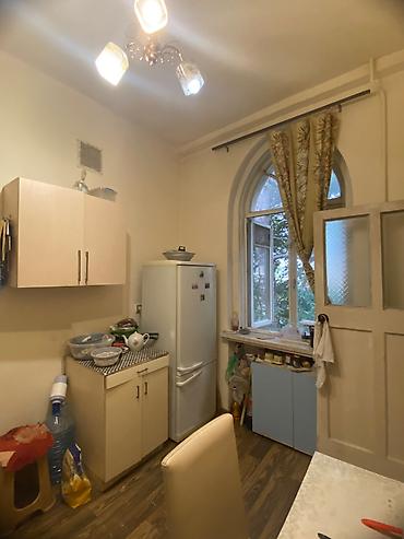 astarada ev satilir: Bakı, 2 otaqlı, Köhnə tikili, 55 kv. m — 3