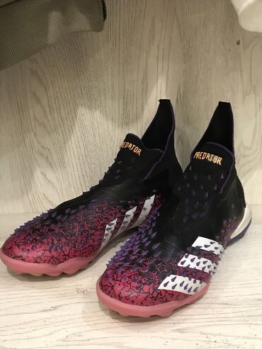 портативное пианино с гибкой клавиатурой: Сороконожки Adidas Predator Отличное сцепление с полем Отличное