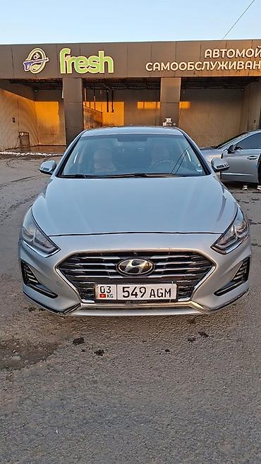 kia solaris: Hyundai Sonata: 2019 г., 2 л, Автомат, Газ, Седан — 1