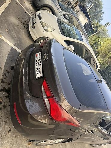 Hyundai: Hyundai Elantra: 2015 г., Седан — 9