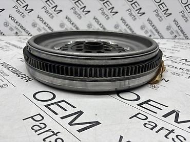 tocak gume: ZAMAJAC DSG 2.0 ZA VOLKSWAGEN TIGUAN, GOLF 7, PASSAT B8 - 06K 105 266 — 1