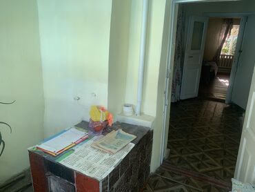 Продажа домов: Дом, 150 м², 4 комнаты, Собственник, Старый ремонт at lalafo.kg — 12 Продажа домов: Дом, 150 м², 4 комнаты, Собственник, Старый ремонт — 12