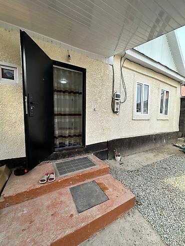 Продажа коттеджей и домов: Маевкадан 4 болмолуу үй сатылат, абалы жакшы сүрөттөгүдөй, удобства — 19