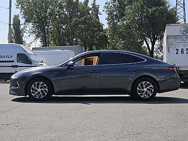 hybrid: Hyundai Sonata: 2022 г., 2 л, Автомат, Гибрид — 7