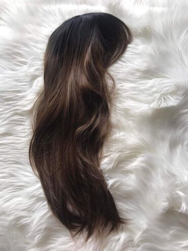 Perike i klipse: Perike
Cena 3200din na lalafo.rs — 17 Perike i klipse: Perike
Cena 3200din — 17