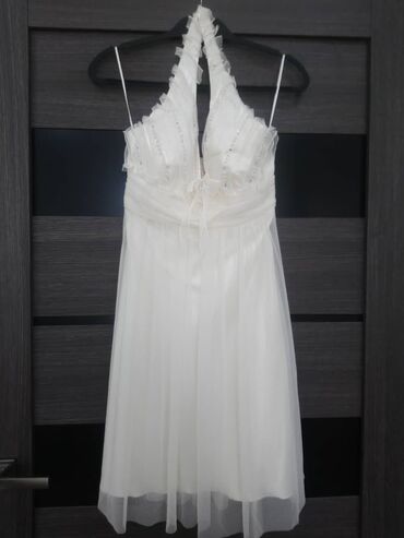 свадебный платя: Продаю свадебное платье. Турецкий бренд Sera Bella. Размер 42. Цвет
