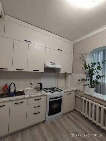 Продажа квартир: 2 комнаты, 52 м², 106 серия, 3 этаж, Евроремонт