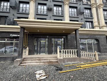 участок под бизнес ак ордо: Коммерческое помещение в современном жилом комплексе - Формат: первый