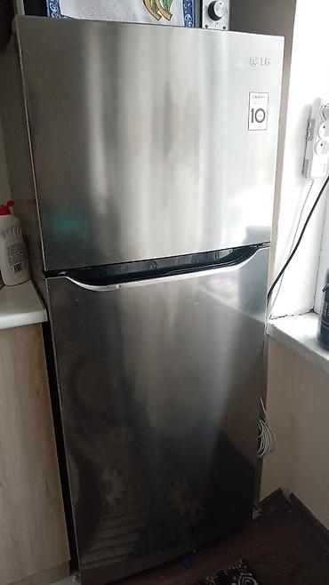 Nofrost LG 430 azn. Problemi yoxdu. Evdən satılır. Unvan Sumqayit