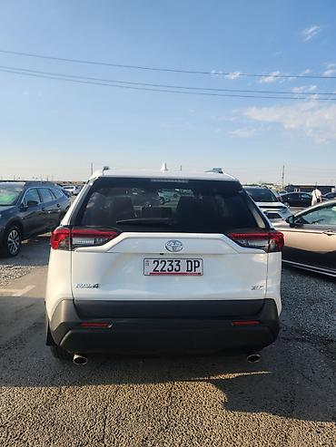 rav 4 2018: Toyota RAV4: 2021 г., Автомат, Бензин, Кроссовер — 2