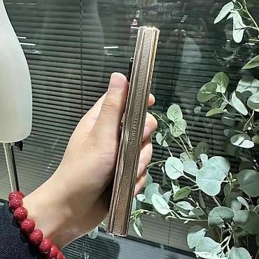 Мобильные телефоны и аксессуары: Qatlana bilən premium smartfon - Böyük daxili qatlanan ekran: planşet — 7