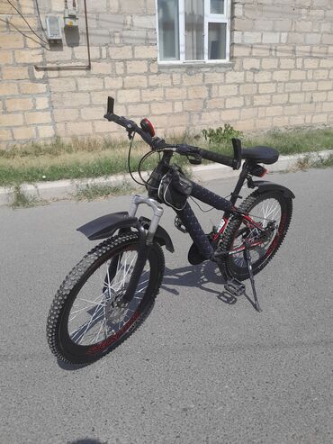 26 liq velosiped qiymeti: İşlənmiş Dağ velosipedi Stels, 24", sürətlərin sayı: 1, Ünvandan götürmə