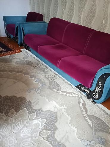 parta stullari: Divan və 2 kreslo dəsti satılır. - Komplekt: 1 üçnəfərlik divan + 2 — 1