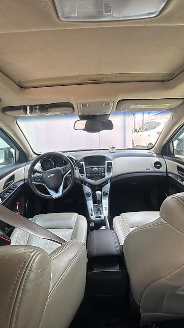 Транспорт: Chevrolet Cruze: 1.4 л | 2011 г. 271700 км Седан — 3