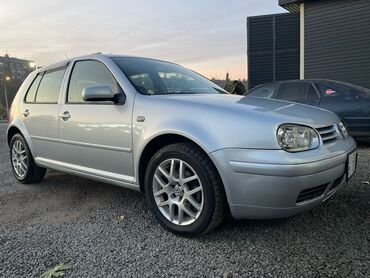 Volkswagen: Volkswagen Golf: 2004 г., 2 л, Автомат, Бензин, Хэтчбэк