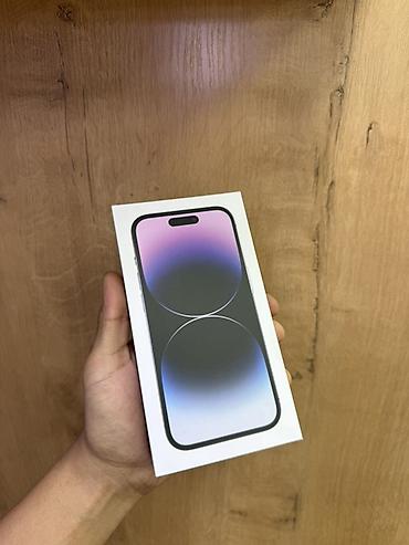 mini 3 pro: IPhone 14 Pro в фирменном тёмно-фиолетовом цвете. Смартфон с плоскими — 6
